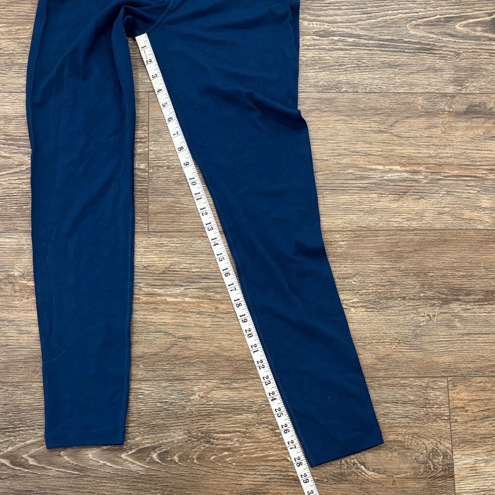 Icebreaker Merino 200 Oasis Thermal Leggings Navy Blue Women's Size Medium NWT - Picture 8 of 9